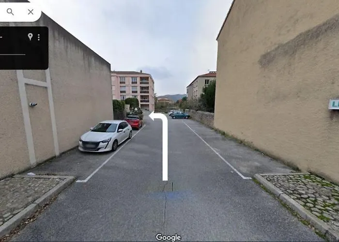 Studio avec terrasse au coeur de l\'Ardèche